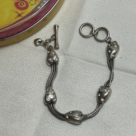 Brighton Sparkling Heart Bracelet Silver Plated Vintage Crystals 8" & Small Tin - Picture 2 of 10